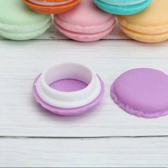 5 for $20 🌟 Macaron Jewelry Storage Cases - Picture 3 of 4